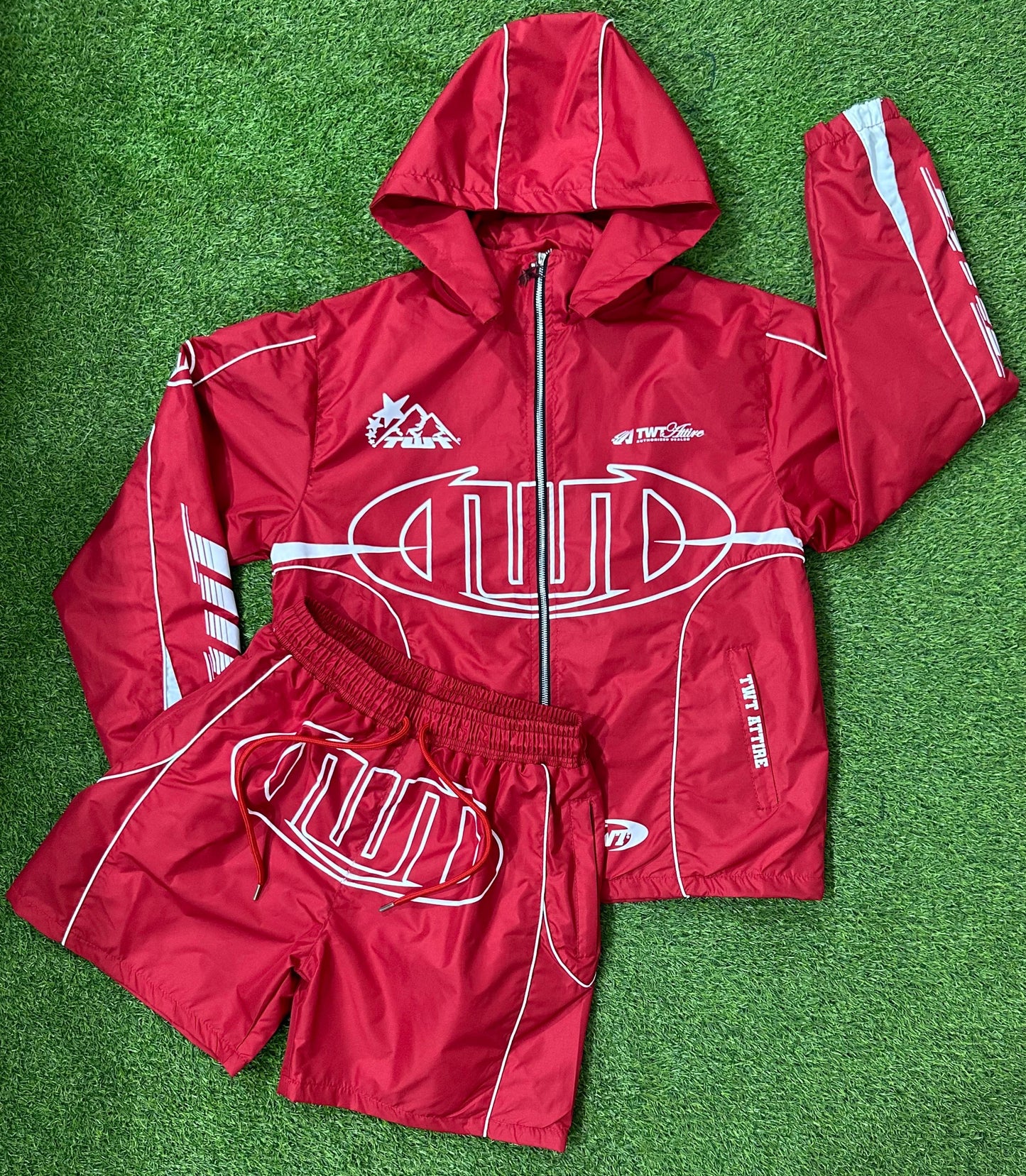 RED - TWT SHORT FLEECE